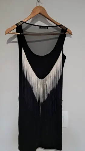 Vestido tubinho com franja tamanho P