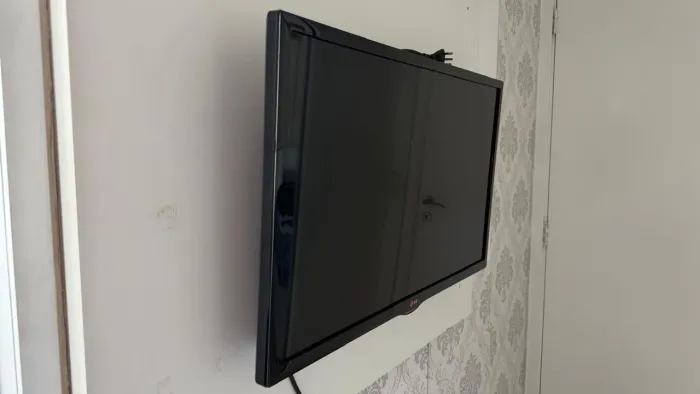 TV LG 32LN5400 LED de 32 polegadas Full HD