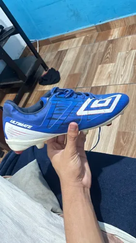 Chuteira de Campo 42 Umbro