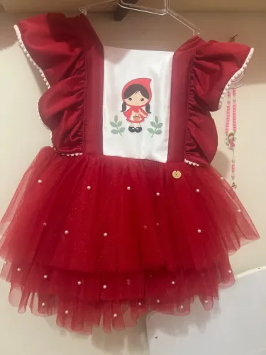 Vendo vestido de festa chapeuzinho vermelho