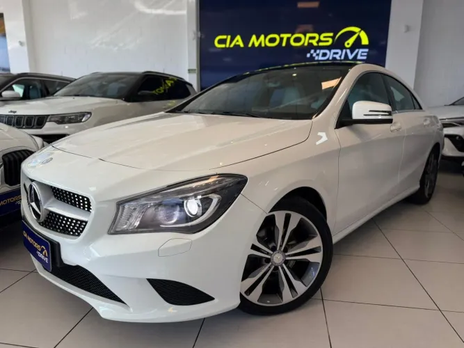 Mercedes-Benz CLA-200 Vision 1.6 TB 16V Flex Aut. 2014