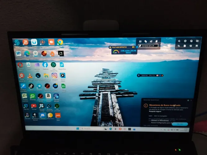 Notebook Positivo Vision R15 Ryzen 7 16GB-512GB SSD-15.6"FHD+suporte+capa+ano de uso 