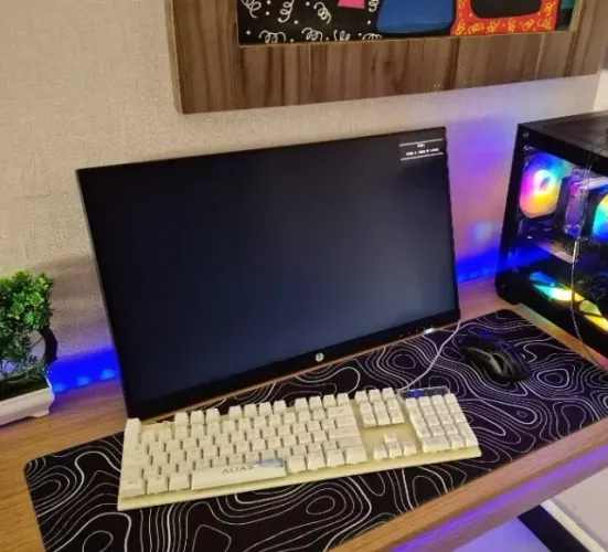 Monitor Gamer IPS 144hz 24" NOVO na Caixa com NF e Garantia