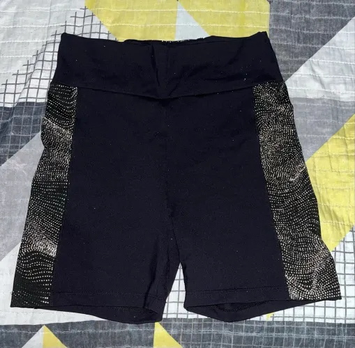Short preto P