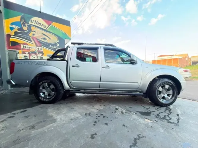 Nissan Frontier SE Attack CD 4X2 2.5 TB Diesel 2013