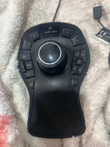 Mouse 3D convencional
