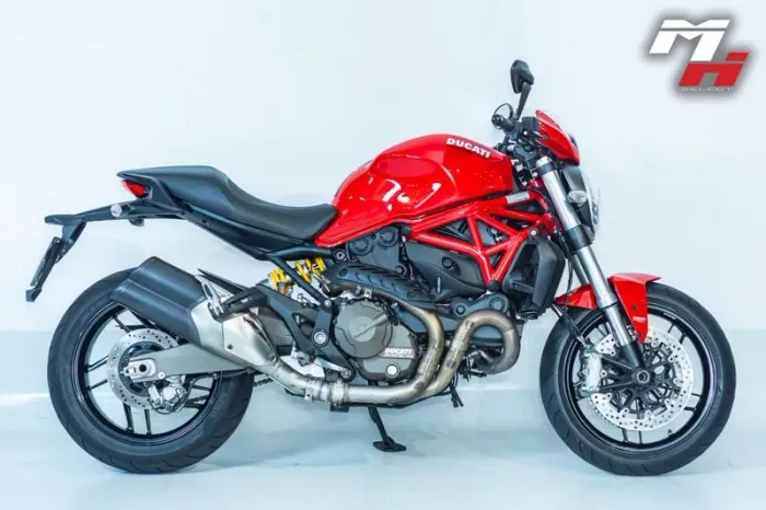 DUCATI MONSTER 821 2016