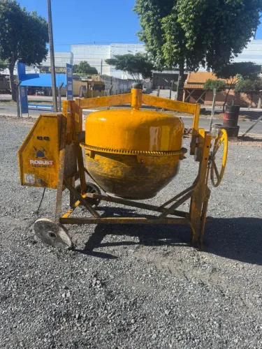 Betoneira 400 lts