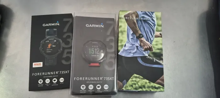 Relógio Garmin forerunner 735XT corrida natação bike triathlon duathlon