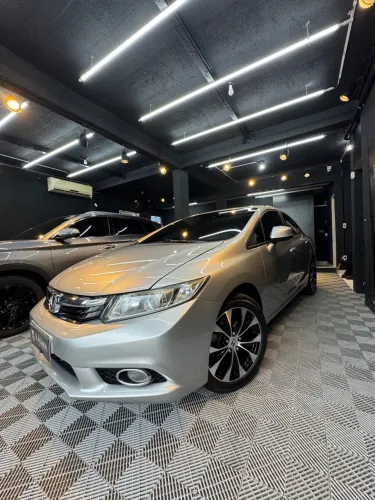 Honda Civic Sedan LXR 2.0 Flexone 16V Aut. 4P 2014