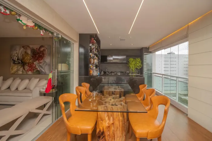 Ed. Torre Residence impecável , Porteira fechada, 174m2, 3 suítes por 2.150M