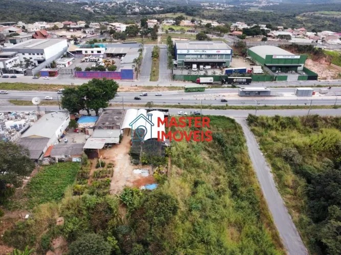EXCELENTE LOTE COM 2.100 METROS