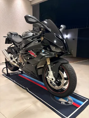 S1000RR a baixo da fipe