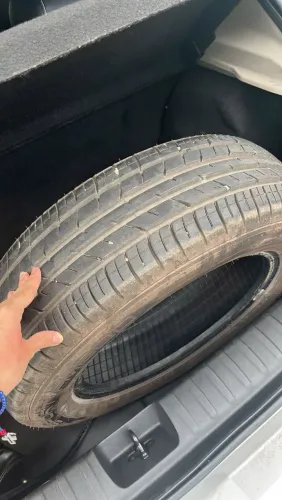 Pneu Dunlop SP Sport FM800, na medida 185/65R15 88H