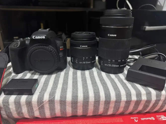 Kit Câmera Canon EOS SL3 SEMI NOVA