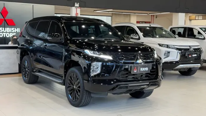 Mitsubishi Pajero Sport Legend Black 2.4 4X4 (die) Aut. 2025