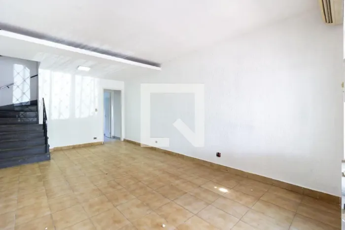 Casa à Venda - Vila Madalena, 2 Quartos, 80 m2