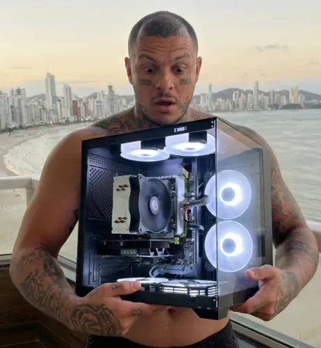 PC Gamer moderno e barato