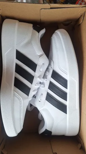 Tênis Adidas original Breaknet