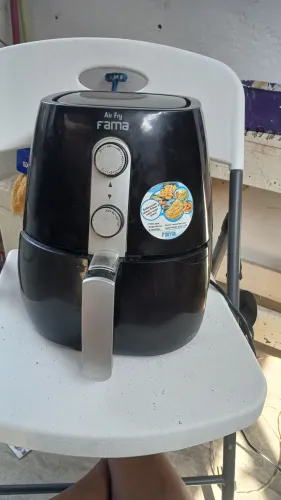 AIR FRYER FAMA 80REAIS