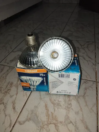 4 Lampadas HALOGEN GRANDE 75W 230V + 2 pequenas 127v 50w