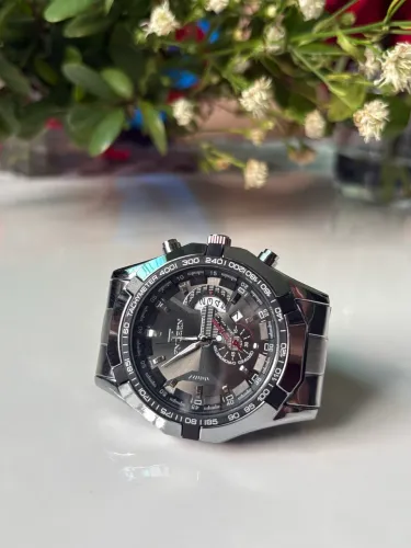 Relógio Fngeen Titan Masculino