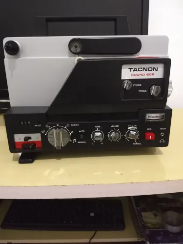 Projetor Tacnon 