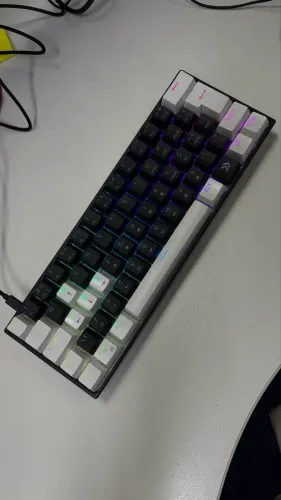 Teclado Gamer KaBuM! Gaming 60% RGB - Switch Brown