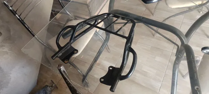 Vendo essa churrasqueira da fazer 250 2011 até 2017