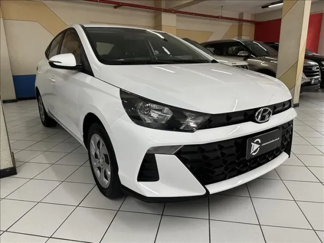 Hyundai HB20S Comfort Plus 1.0 Flex 12V Mec. 2025