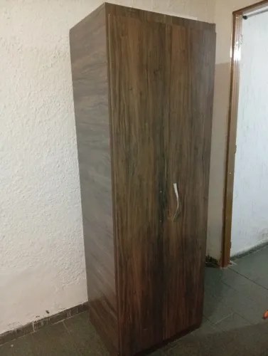 Guarda roupa de solteiro