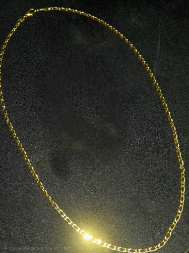 Colar banhado em ouro