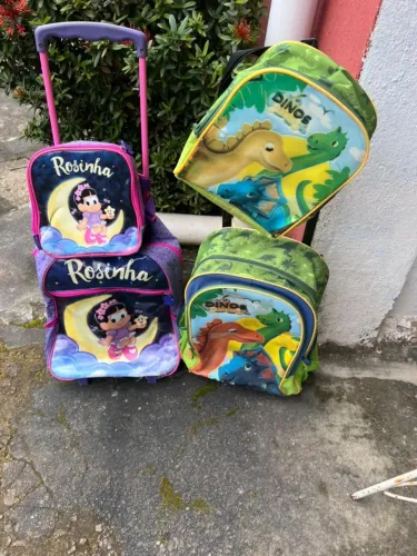 Mochila menina e menino/ MOTIVO: MUDANÇA