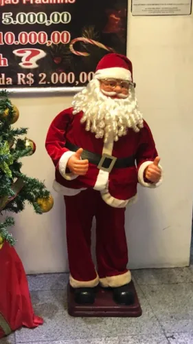 Vendo papai noel dança com sensor