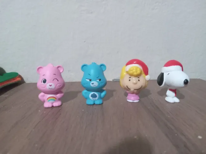 Gogos cacau show ursinhos carinhosos e Snoopy