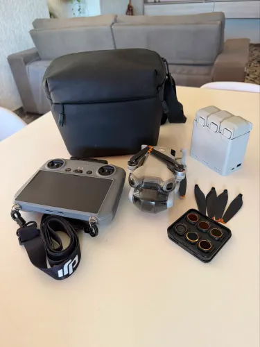 Drone DJI mini 4 pro Combo completo