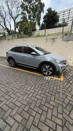 Volkswagen Nivus Highline 1.0 200 TSI Flex AUT 2024