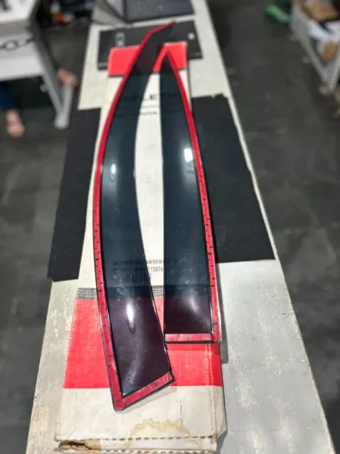 Calha de Chuva Genuína LE Nissan Frontier 2008/2016 BRPRT10574