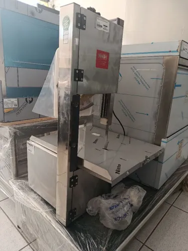 SERRA PARA CARNE COM MOEDOR LÂMINA DE 1.81
