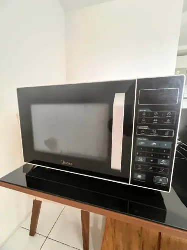 Forno Micro-ondas 35L Midea 220V MXSA35P2