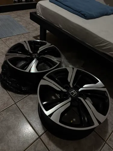 Jogo PAR rodas originais CIVIC 2018