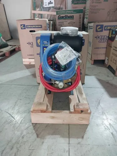 Lavadora para Lavajato profissional 2cv c/10m de mangueira Chiaperini (Nova/Loja)