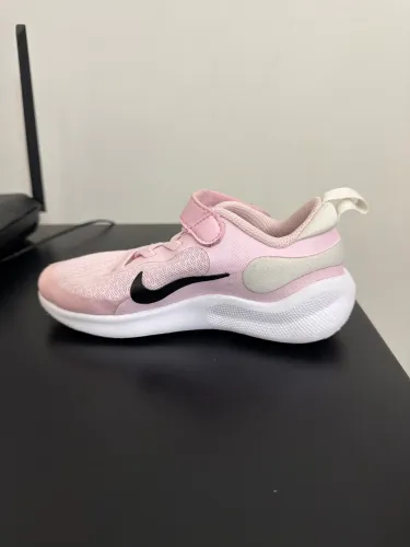 Tênis Nike Revolution 7 Infantil