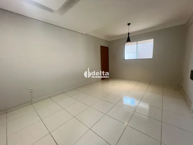 Apartamento com 2 quartos sendo 1 suíte disponível para venda no bairro Presidente Rooseve