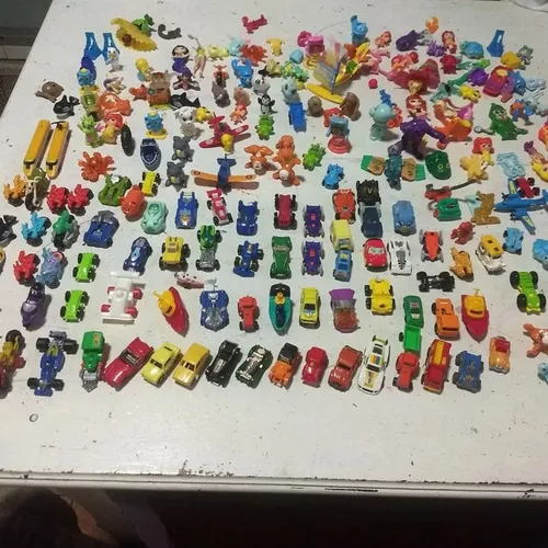 Lote Kinder ovo coleção variados