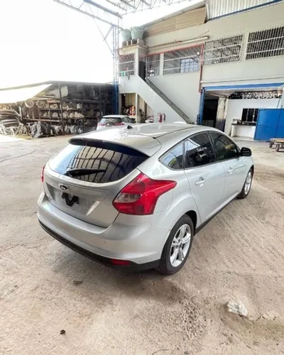 Ford Focus 1.6 Hatch 2014 Parachoque Motor Airbag Retrovisor Capo Porta Lanterna Sucata