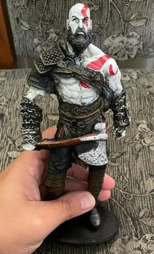 Boneco Miniatura Kratos God Of War Colecionável