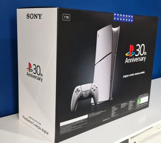 Playstation 5 Slim edição Especial do 30° Aniversário do Playstation- Lacrado.