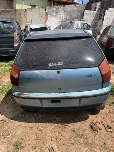 Fiat Palio 98 1.8 8v fiasa . Gasolina retirada de peças.