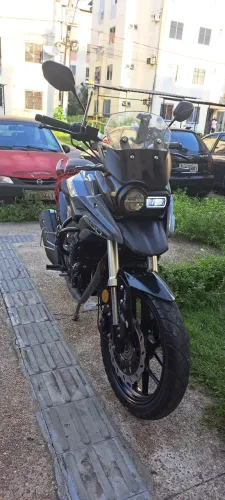 Vendo moto storm 200